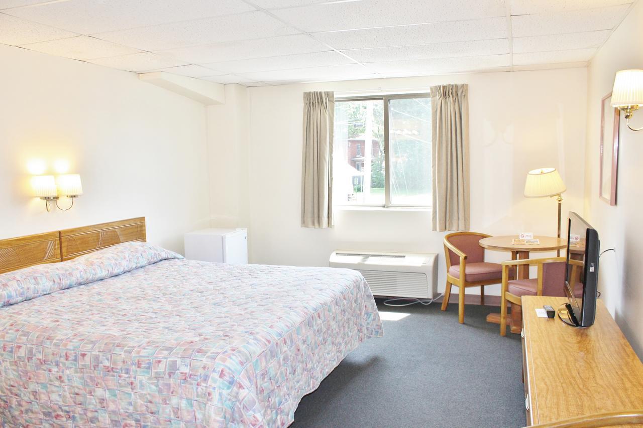 Otter Creek Inn Alexandria Bay Εξωτερικό φωτογραφία