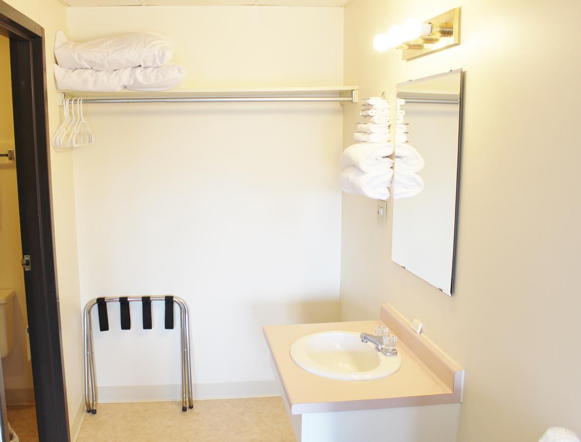 Otter Creek Inn Alexandria Bay Εξωτερικό φωτογραφία